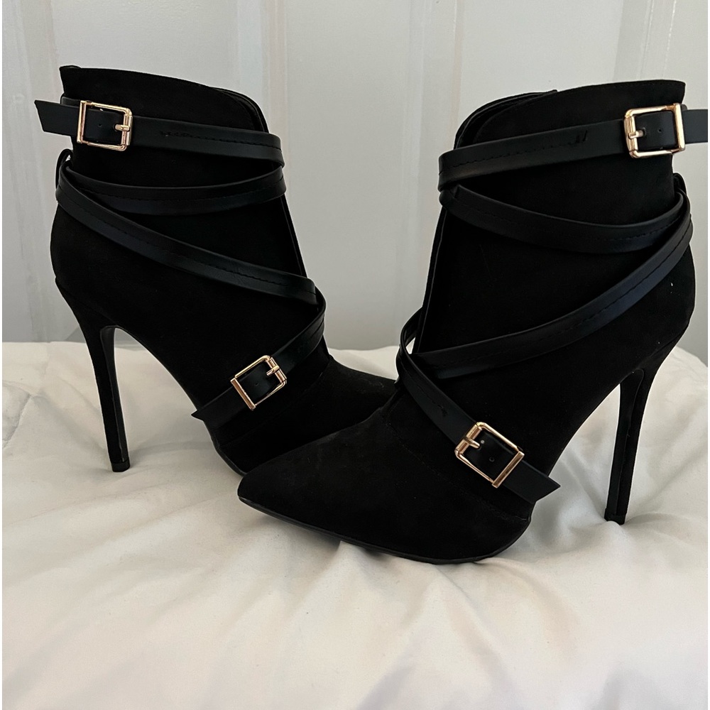 Women’s Just Fab stiletto ankle boots, black, size 7.5, new